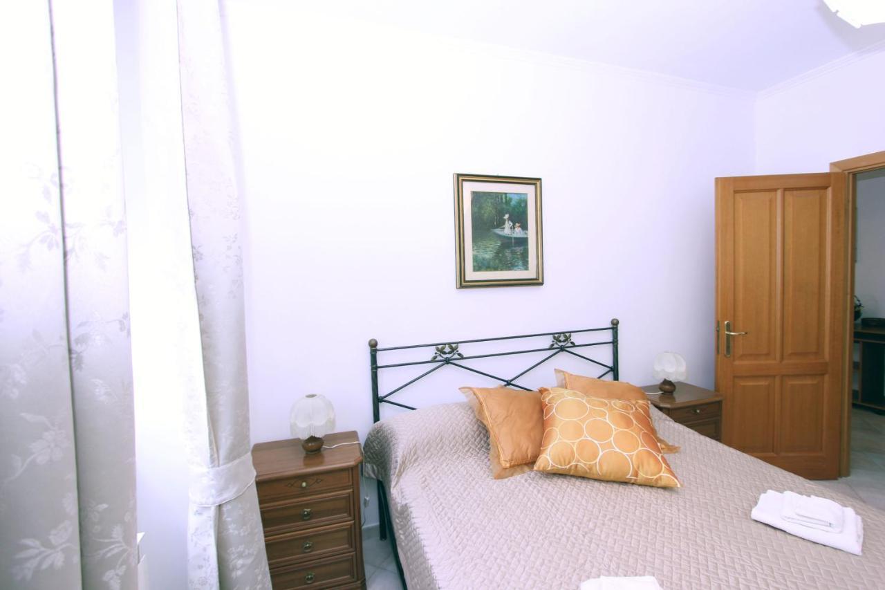 Апартаменты Torrigio Flat Рим Экстерьер фото
